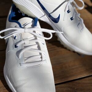 Nike White and Blue Golf Shoes